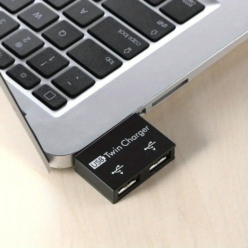Convertitore adattatore hub US - Laptop Accessories Gadgets recensione e prezzo