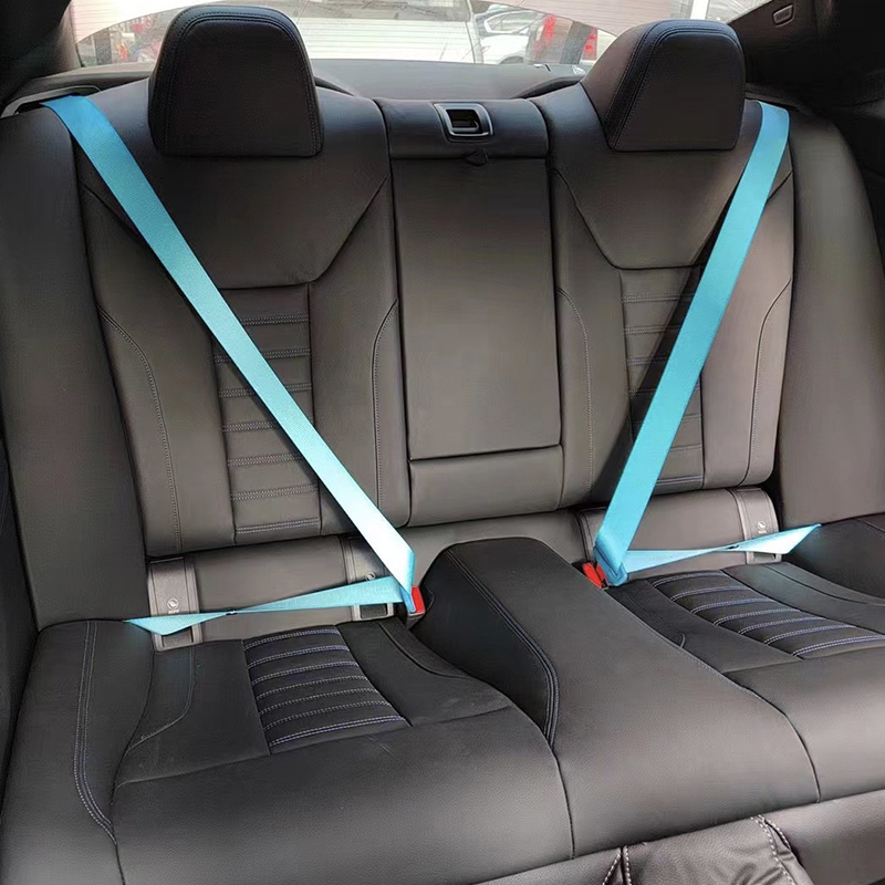 Cintura di sicurezza per auto  - Laptop Accessories Gadgets recensione e prezzo